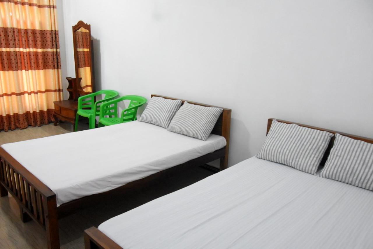אנוראדפורה Green Mart Family Rest מראה חיצוני תמונה